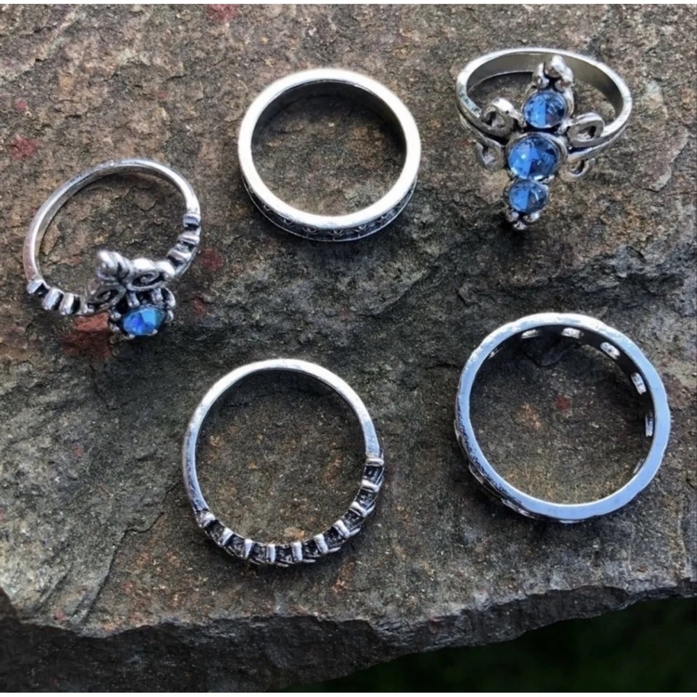 Set‎ Of 5 Size 8 Mystery Silver Toned Stackable Knuckle Rings